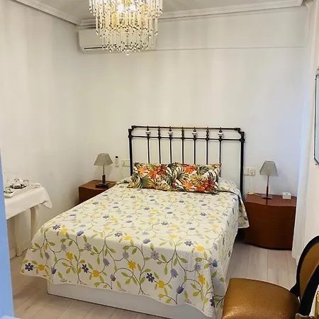 Pension Antonio Guesthouse 2*